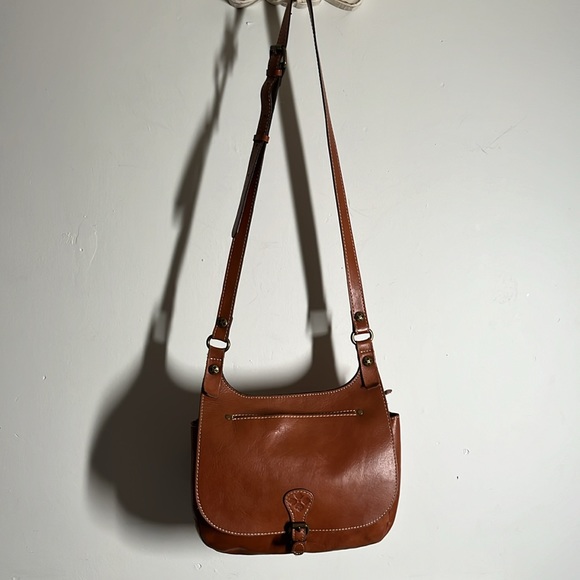 Patricia Nash London Smooth Leather Saddle Bag - Picture 6 of 16